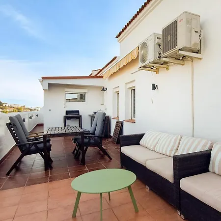 Amazing In With Kitchen Fuengirola